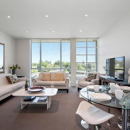 Marinaside Villa - Taupo Holiday Apartment Esterno foto