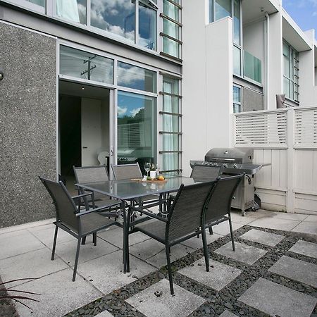 Marinaside Villa - Taupo Holiday Apartment Esterno foto