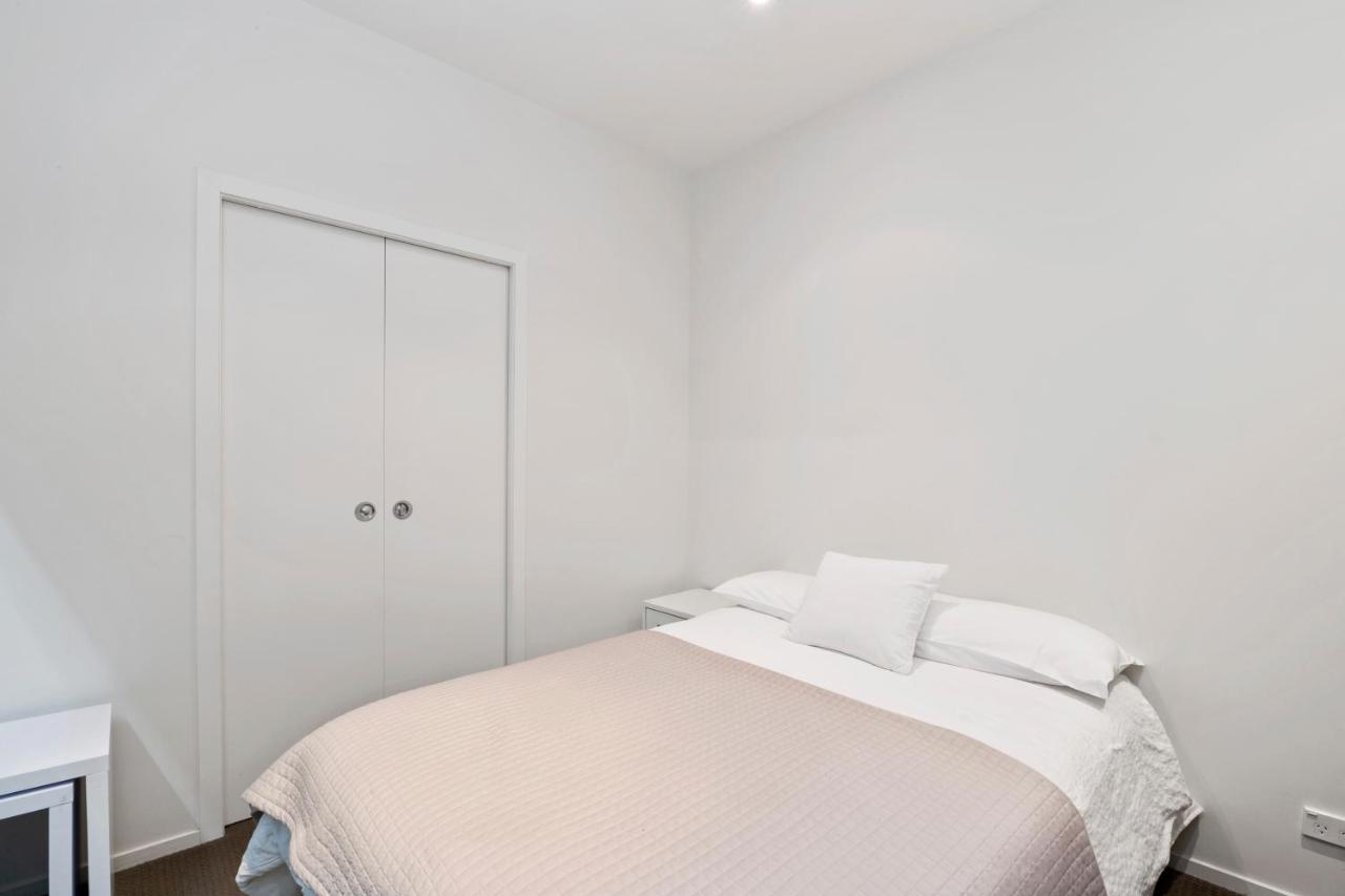 Marinaside Villa - Taupo Holiday Apartment Esterno foto