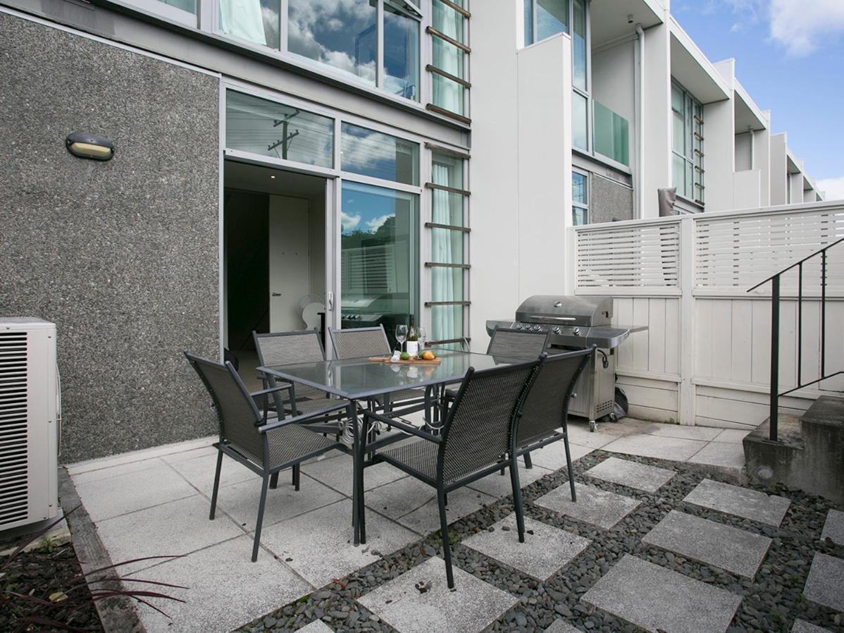 Marinaside Villa - Taupo Holiday Apartment Esterno foto